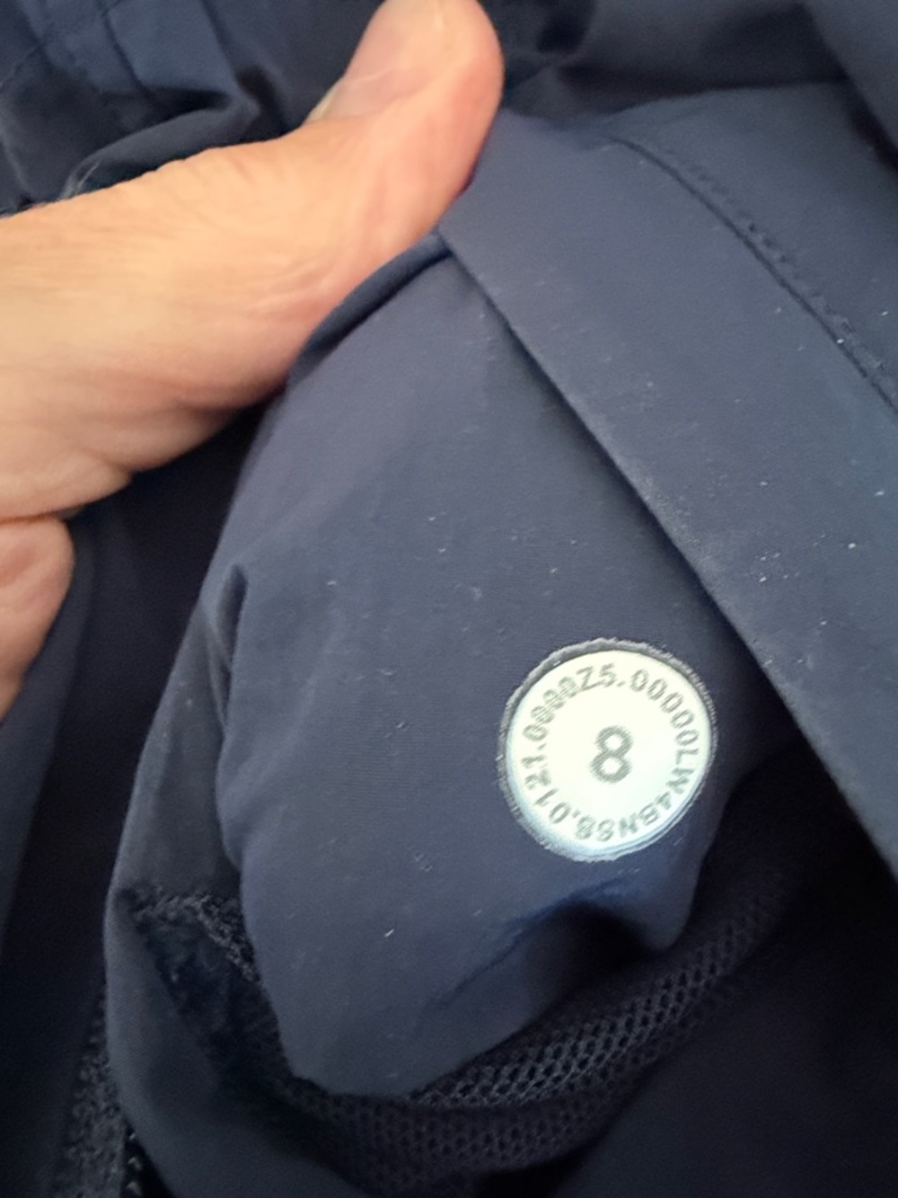 LululemonTwo-Tone Navy and Black Evergreen Pullover Anorak - Picture 3 of 4
